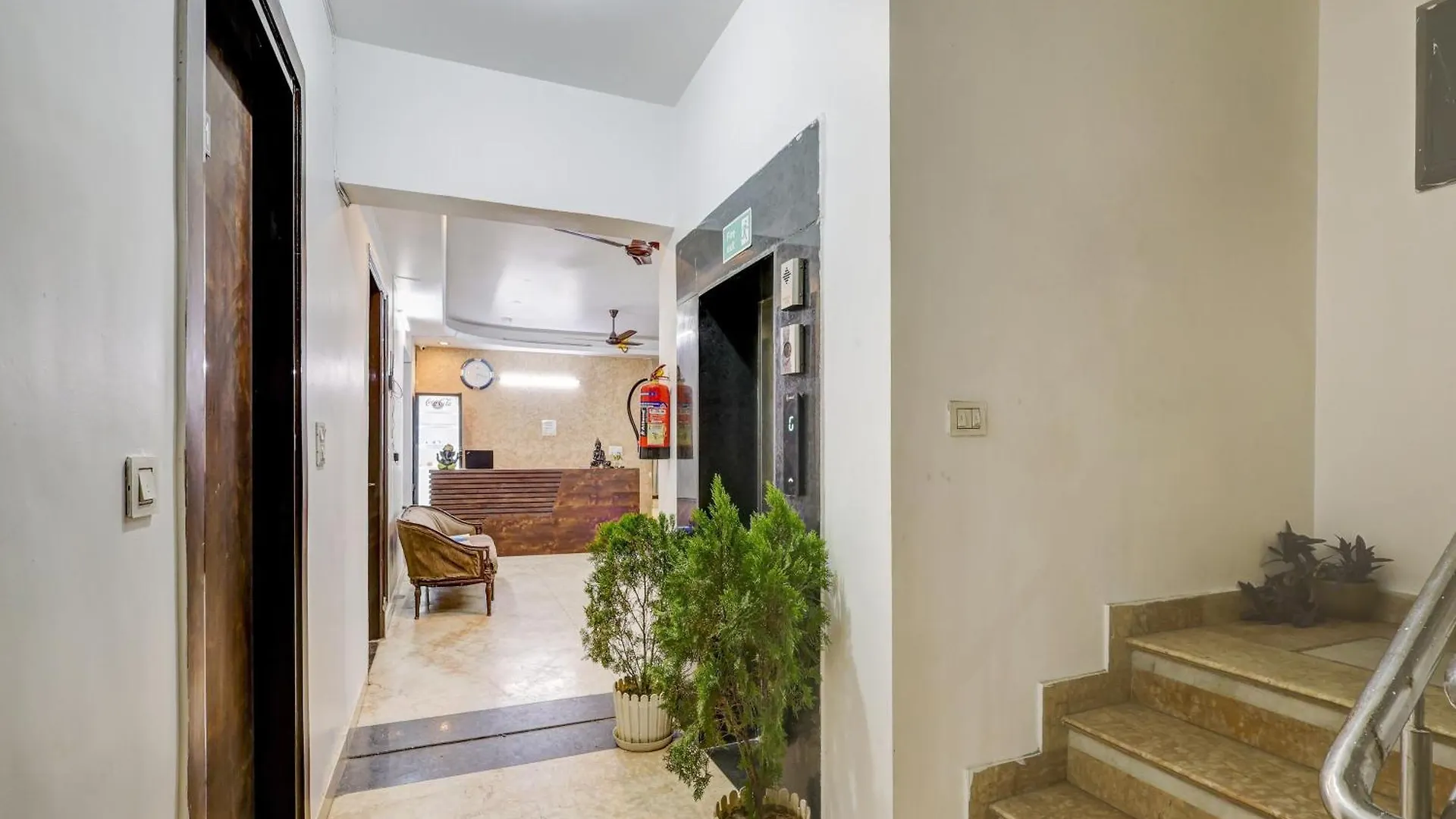 Super Townhouse Mayfield Garden Nearby Golf Course Road Gurgaon India
